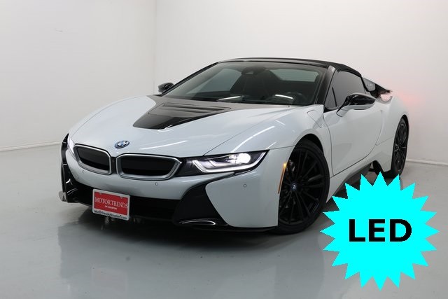BMW i8 Thumbnail Image 70