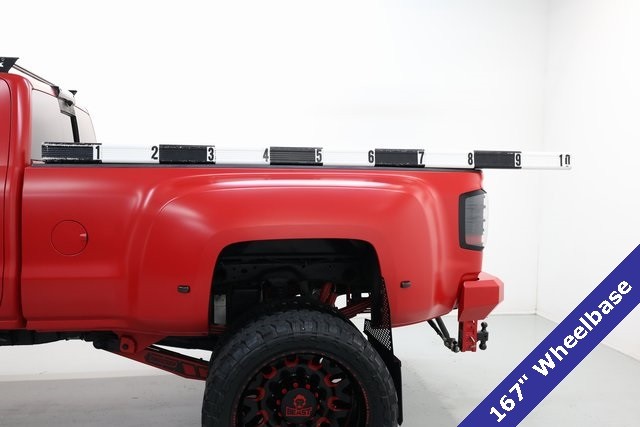 Chevrolet Silverado 3500HD Thumbnail Image 81