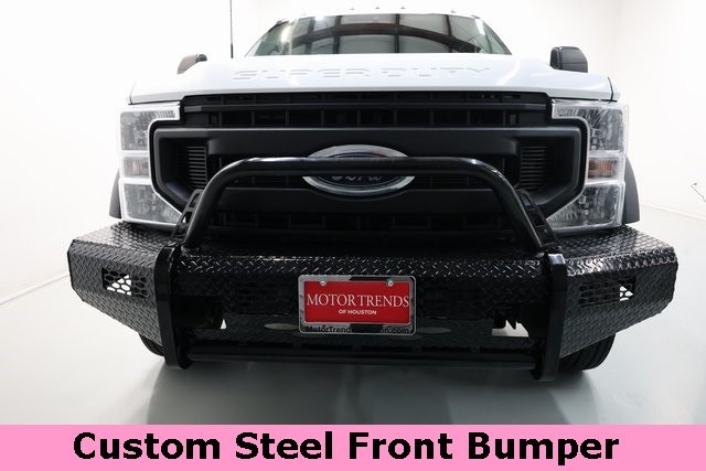 Ford Super Duty F-550 DRW Thumbnail Image 61