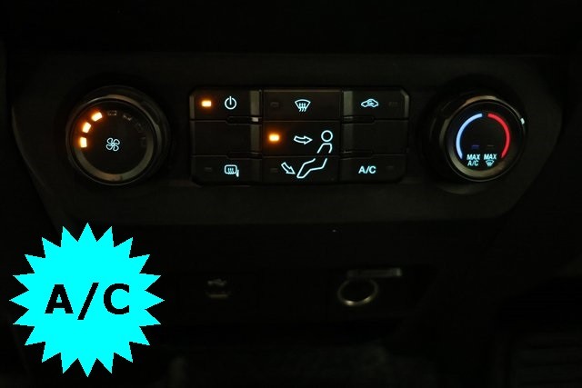 Ford Super Duty F-550 DRW Thumbnail Image 75