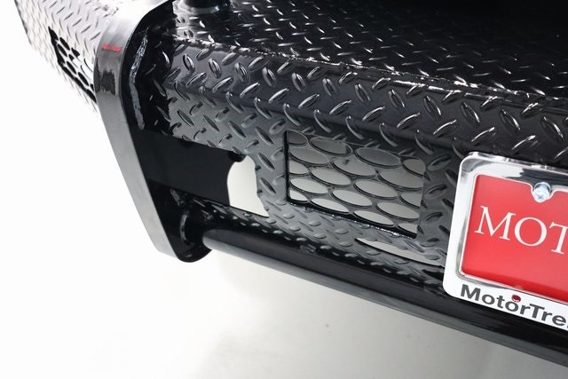 Ford Super Duty F-550 DRW Thumbnail Image 97