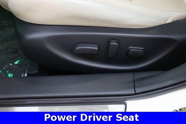 Nissan Maxima Thumbnail Image 78