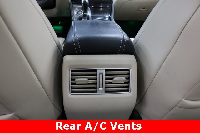 Nissan Maxima Thumbnail Image 83