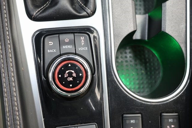 Nissan Maxima Thumbnail Image 100