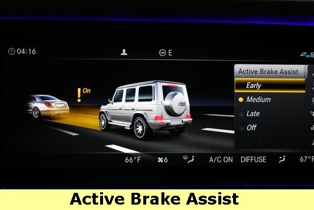 Mercedes-Benz G-Class Thumbnail Image 80