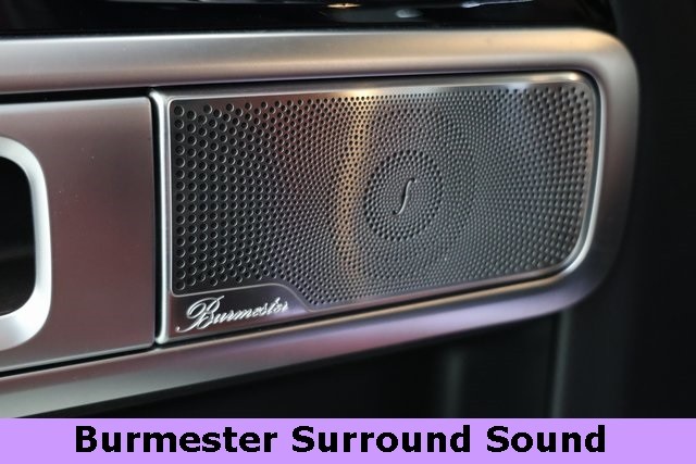 Mercedes-Benz G-Class Thumbnail Image 90