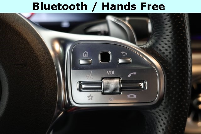 Mercedes-Benz G-Class Thumbnail Image 95