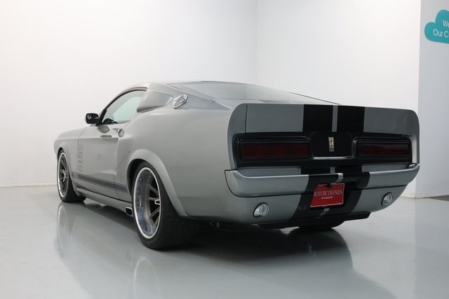 Ford Mustang Thumbnail Image 98