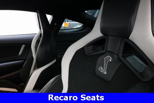 Ford Mustang Thumbnail Image 69