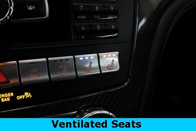 Mercedes-Benz SL-Class Thumbnail Image 79
