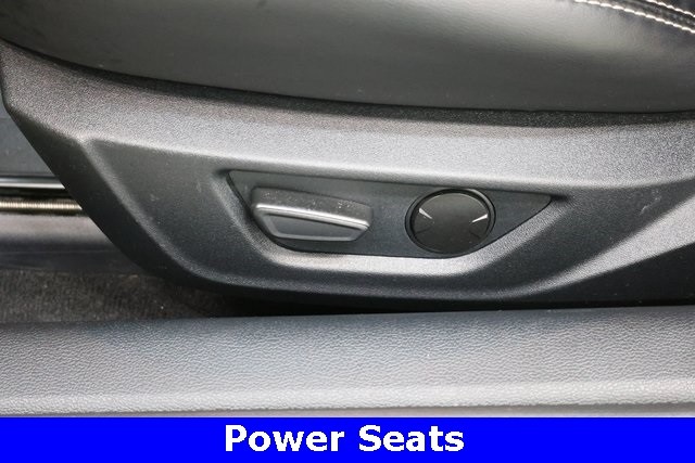 Ford Mustang Thumbnail Image 79