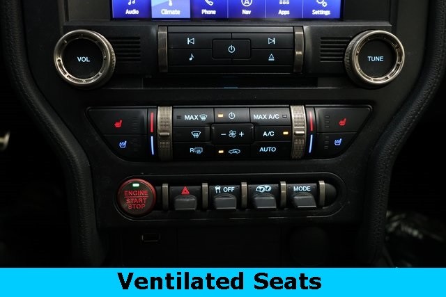 Ford Mustang Thumbnail Image 81