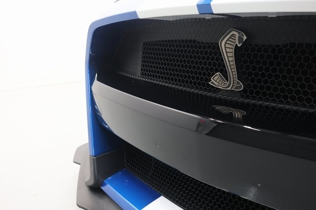 Ford Mustang Thumbnail Image 100