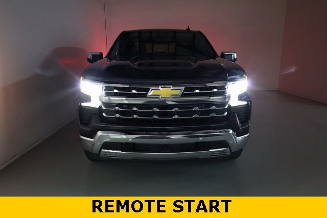 Chevrolet Silverado 1500 Thumbnail Image 71