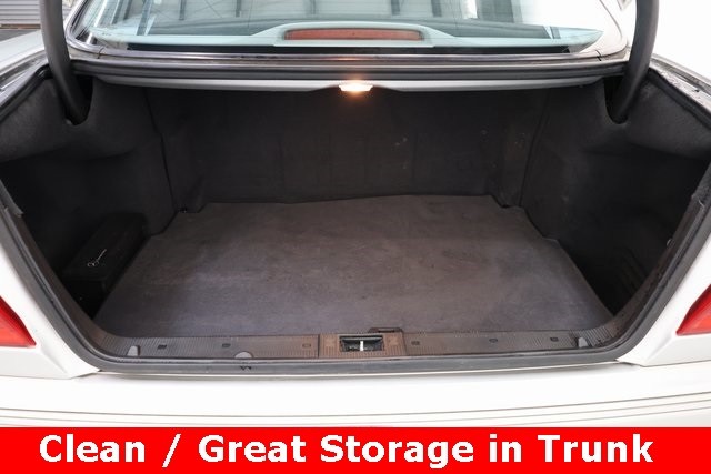 Mercedes-Benz E-Class Thumbnail Image 67