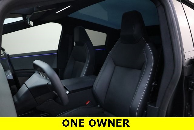 Tesla Cybertruck Thumbnail Image 57