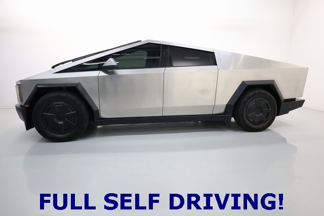 Tesla Cybertruck Thumbnail Image 60