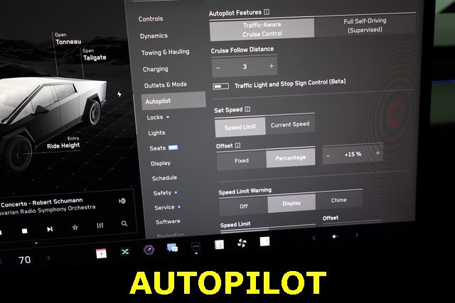 Tesla Cybertruck Thumbnail Image 72