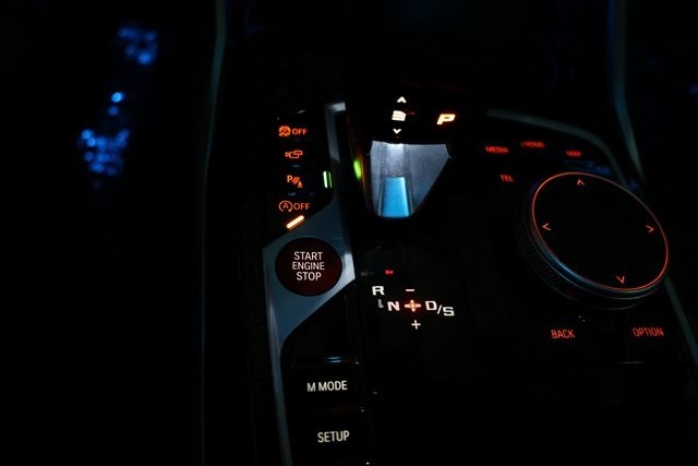 BMW M3 Thumbnail Image 71