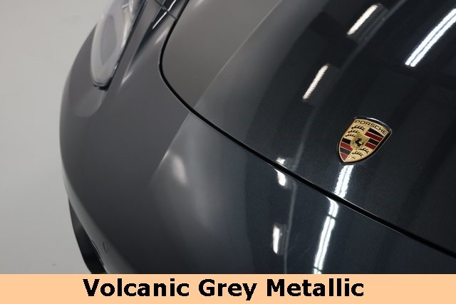 Porsche Panamera Thumbnail Image 54