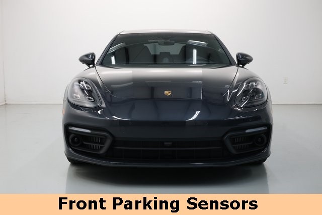 Porsche Panamera Thumbnail Image 74