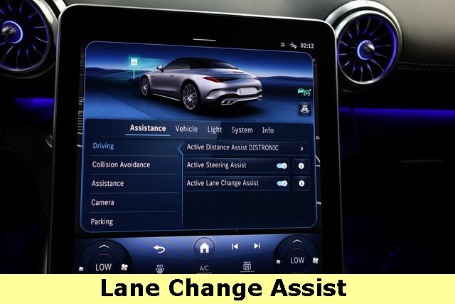 Mercedes-Benz SL Thumbnail Image 76