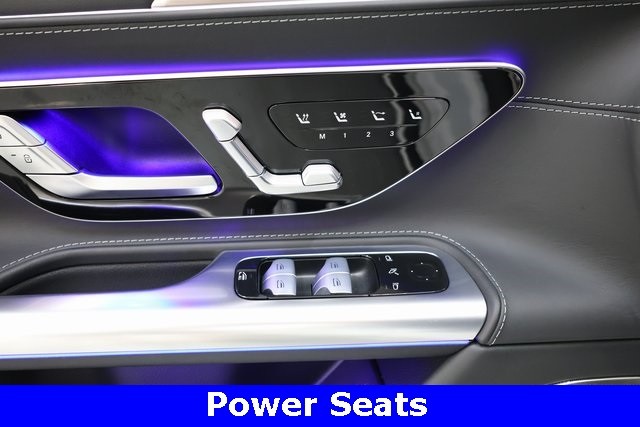 Mercedes-Benz SL Thumbnail Image 86