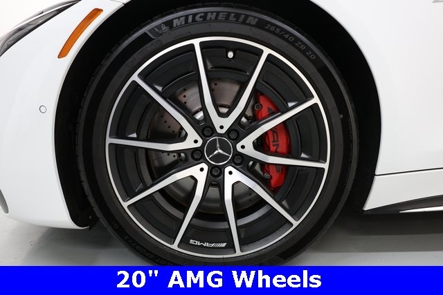 Mercedes-Benz SL Thumbnail Image 96