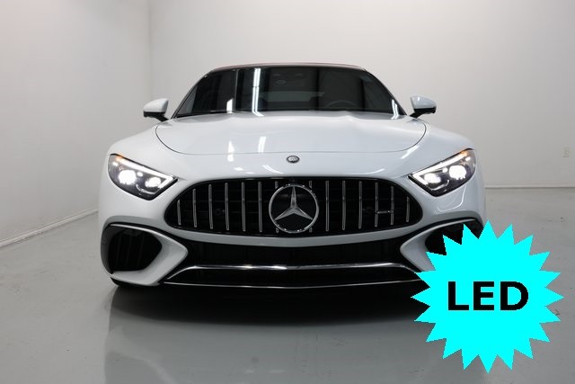 Mercedes-Benz SL Thumbnail Image 98