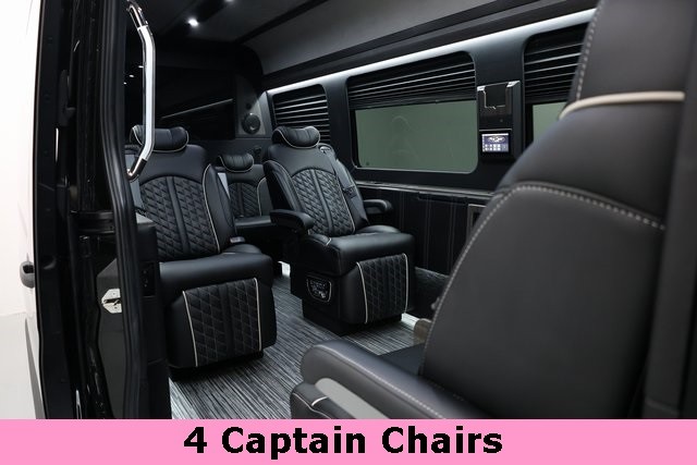 Mercedes-Benz Sprinter Cargo Van Thumbnail Image 68