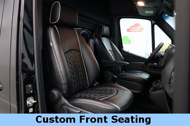 Mercedes-Benz Sprinter Cargo Van Thumbnail Image 76