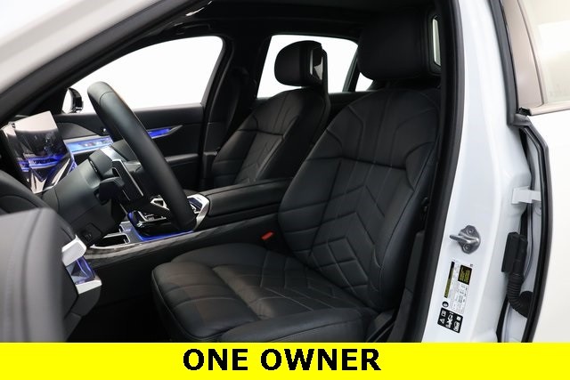 BMW 7 Series Thumbnail Image 57