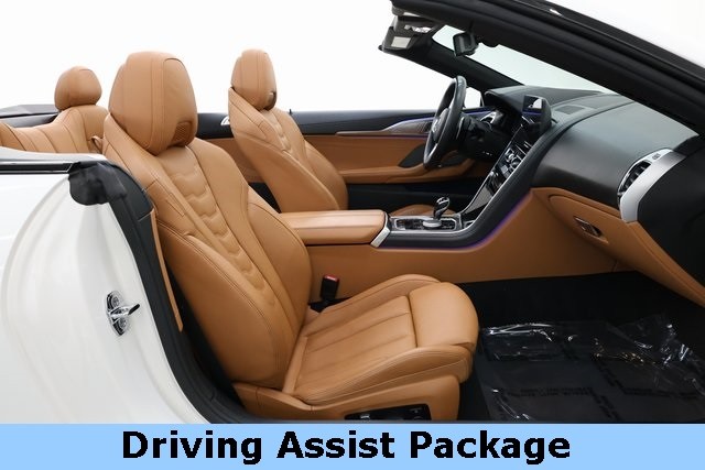 BMW 8 Series Thumbnail Image 62