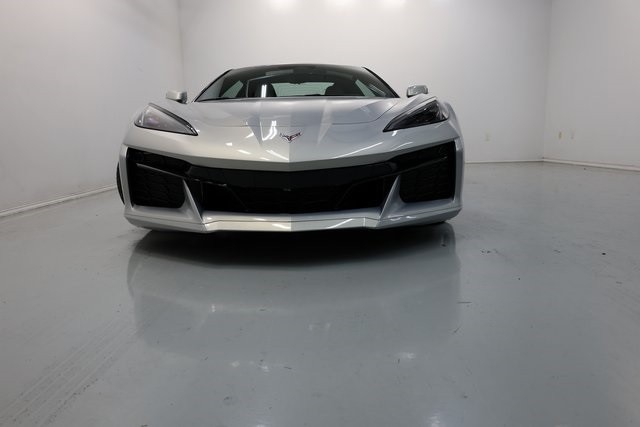 Chevrolet Corvette Thumbnail Image 100