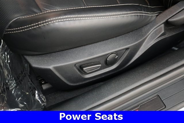 Ford Mustang Thumbnail Image 77
