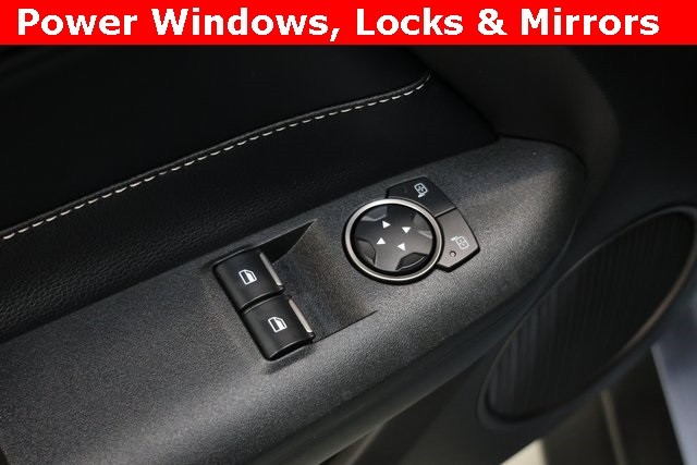 Ford Mustang Thumbnail Image 93