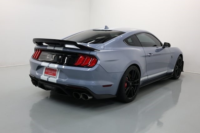 Ford Mustang Thumbnail Image 100