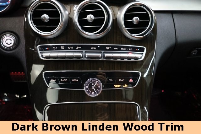 Mercedes-Benz C-Class Thumbnail Image 63