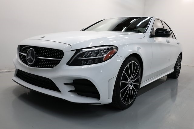 Mercedes-Benz C-Class Thumbnail Image 97