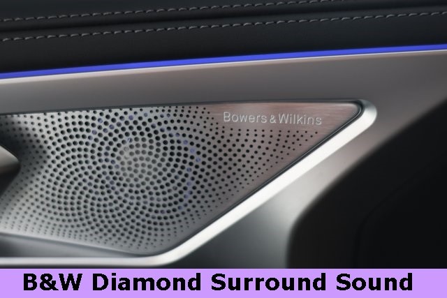 BMW M8 Thumbnail Image 60
