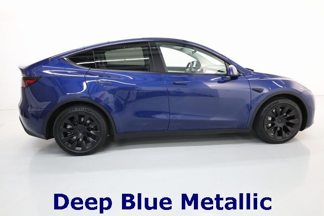 Tesla Model Y Thumbnail Image 53