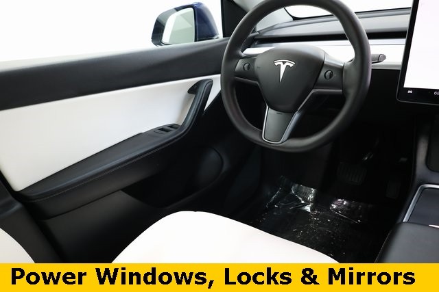 Tesla Model Y Thumbnail Image 83