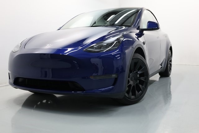 Tesla Model Y Thumbnail Image 89