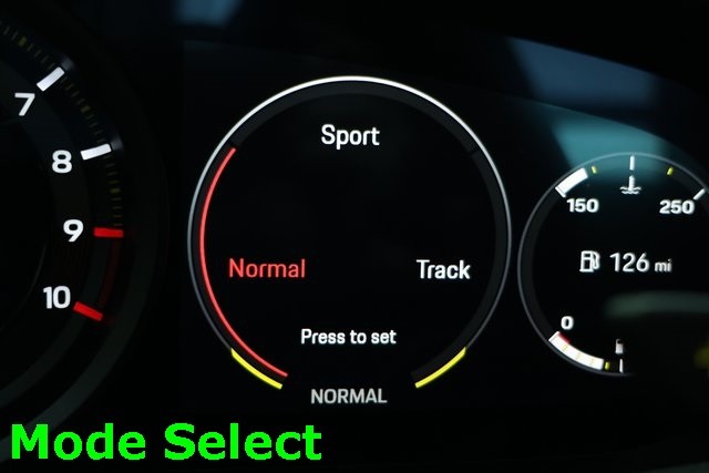 Porsche 911 Thumbnail Image 74