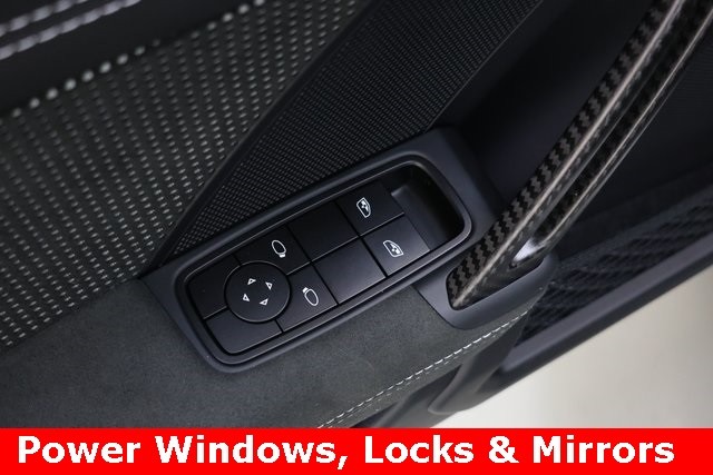 Porsche 911 Thumbnail Image 91