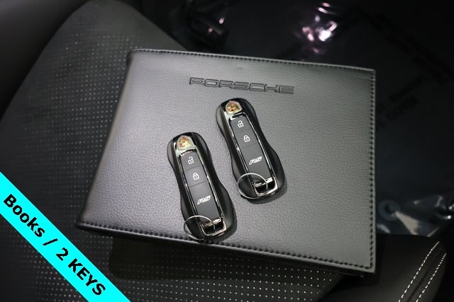 Porsche 911 Thumbnail Image 92