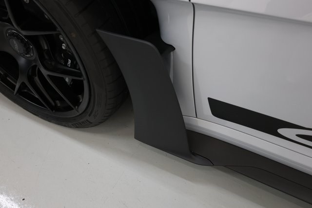 Porsche 911 Thumbnail Image 96