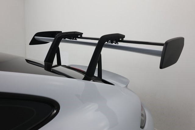 Porsche 911 Thumbnail Image 99