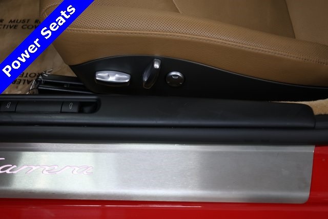 Porsche 911 Thumbnail Image 73