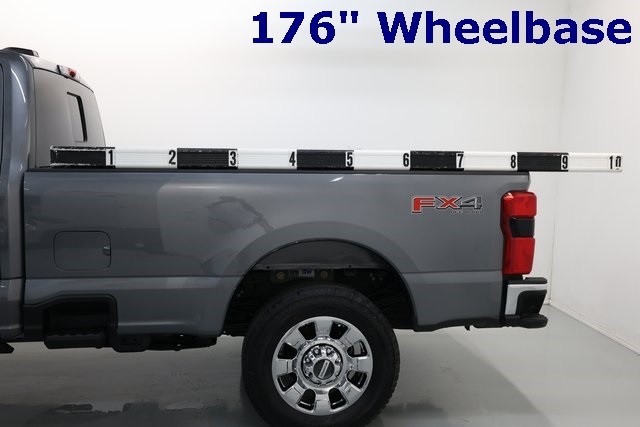 Ford Super Duty F-350 SRW Thumbnail Image 73